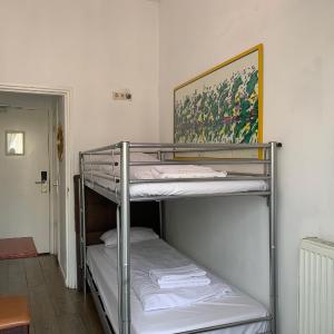 Small Twin Room