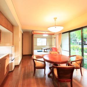 Two-Bedroom Cottage - Annex