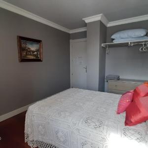Standard Double Room with Shared Bathroom
