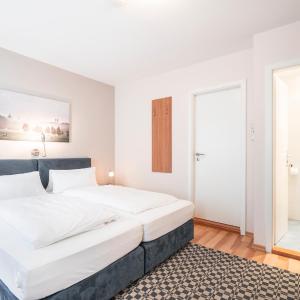 Double or Twin Room with Bathroom
