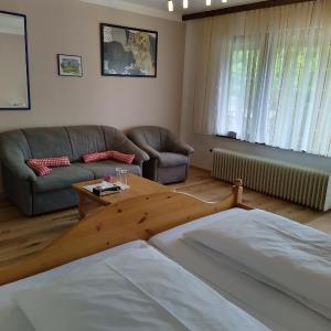 Triple Room with Garden View