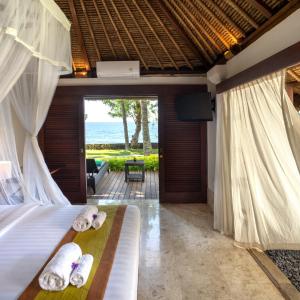 Courtyard Villa with Ocean View with Free 60 Minutes Balinese Massage for 1 Person