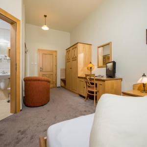 Economy Twin Room