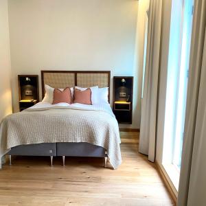 Deluxe Double Room with Terrace