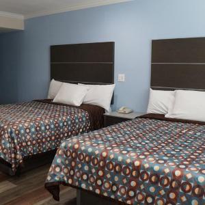 Superior Queen Room with Two Queen Beds