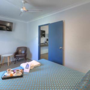 Deluxe Queen Suite