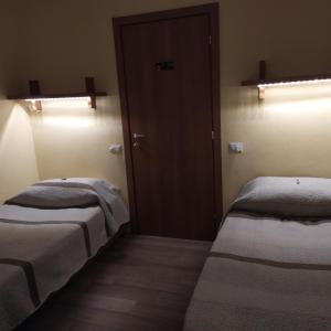 Twin Room with Shared Bathroom