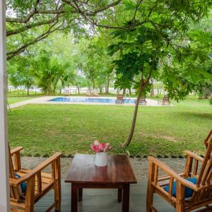 Double Room with Lake View