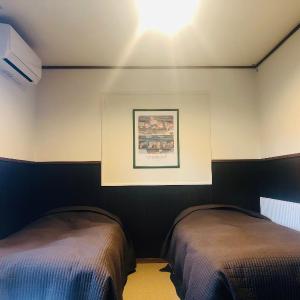 Twin Room with Bathroom