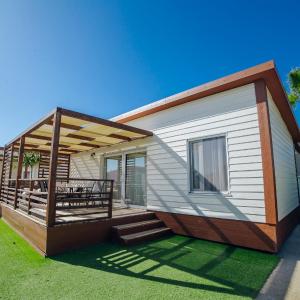 Superior Bungalow