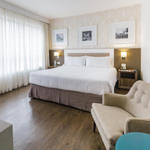 Standard King Room - Mid Floor