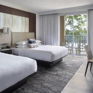 Quadruple Room with Lake View
