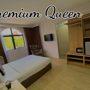 Premium Queen Room