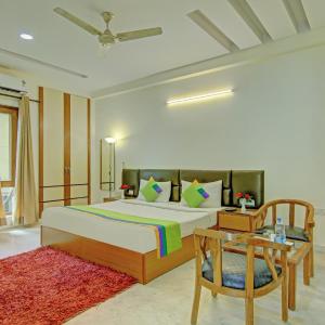 [Sanitized] Deluxe Double Room