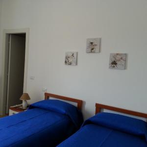 Large Double or Twin Room