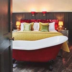 Deluxe Double Room with Bath
