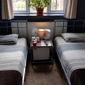 Twin Room with Shared Bathroom