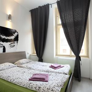 Duplex Apartment (6 Adults)
