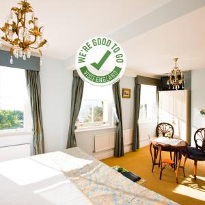 One Bedroom Apartment - Princess Caroline