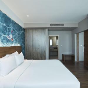 Suite with City View