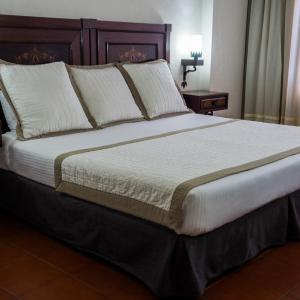 Standard  Room with Two Double Beds