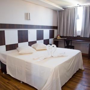 Large Double or Twin Room