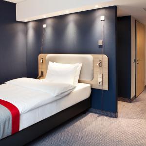Standard Single Room - Disability Access