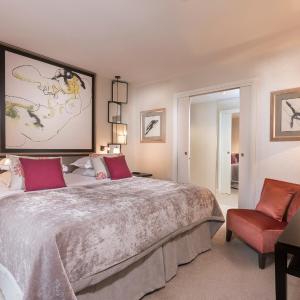 Suite (2 Adults + 2 Children)