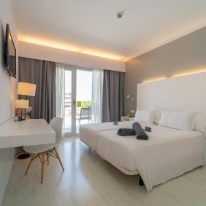 Double Room with Side Sea View