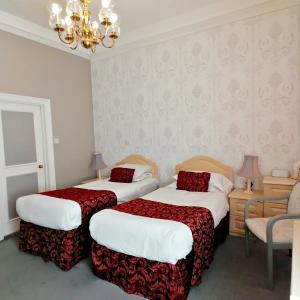 Large Twin Room