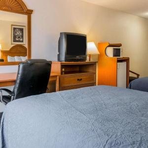 Double Room with Two Double Beds - Non-Smoking