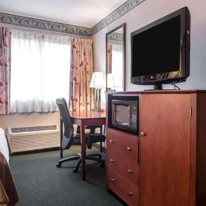Double Room with Two Double Beds - Non-Smoking