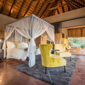 Presidential Suite - Leadwood Manor (adults only)