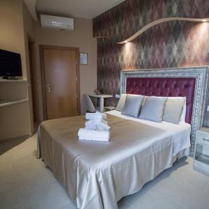 Double or Twin Room with Sea View