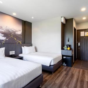 Twin Room with Balcony