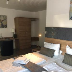 Single Room with Bathroom