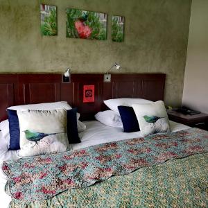 Queen Room with Balcony