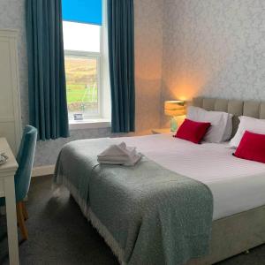 Double or Twin Room with Bathroom