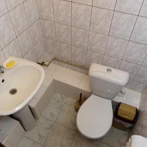 Triple Room with Shared Bathroom