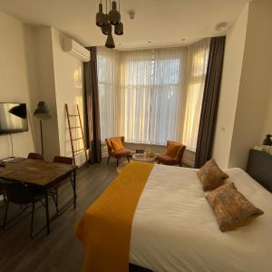 Studio - Ground Floor