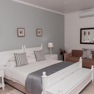 Family Room with Sea View
