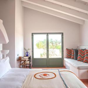 Villa with Private Pool - Finca