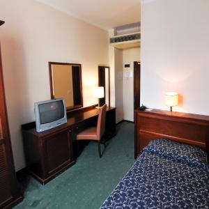 Economy Single Room