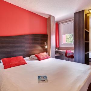 Double Room with 1 Double Bed