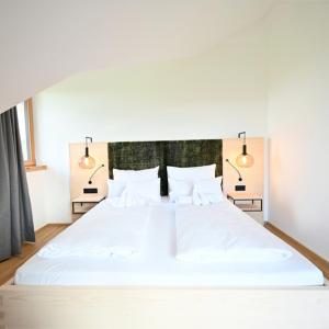 Suite with Mountain View