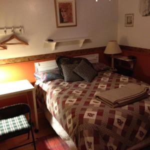 Single Room with Private Bathroom