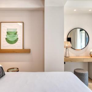 Deluxe Double Room with Jacuzzi 