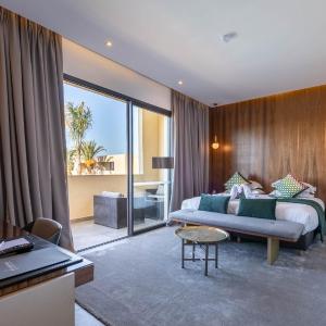 Suite with Private Terrace and Pool View