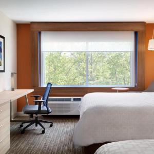Suite with Two Queen Beds - Communications Access