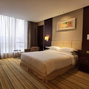 Standard King Room - Disability Access